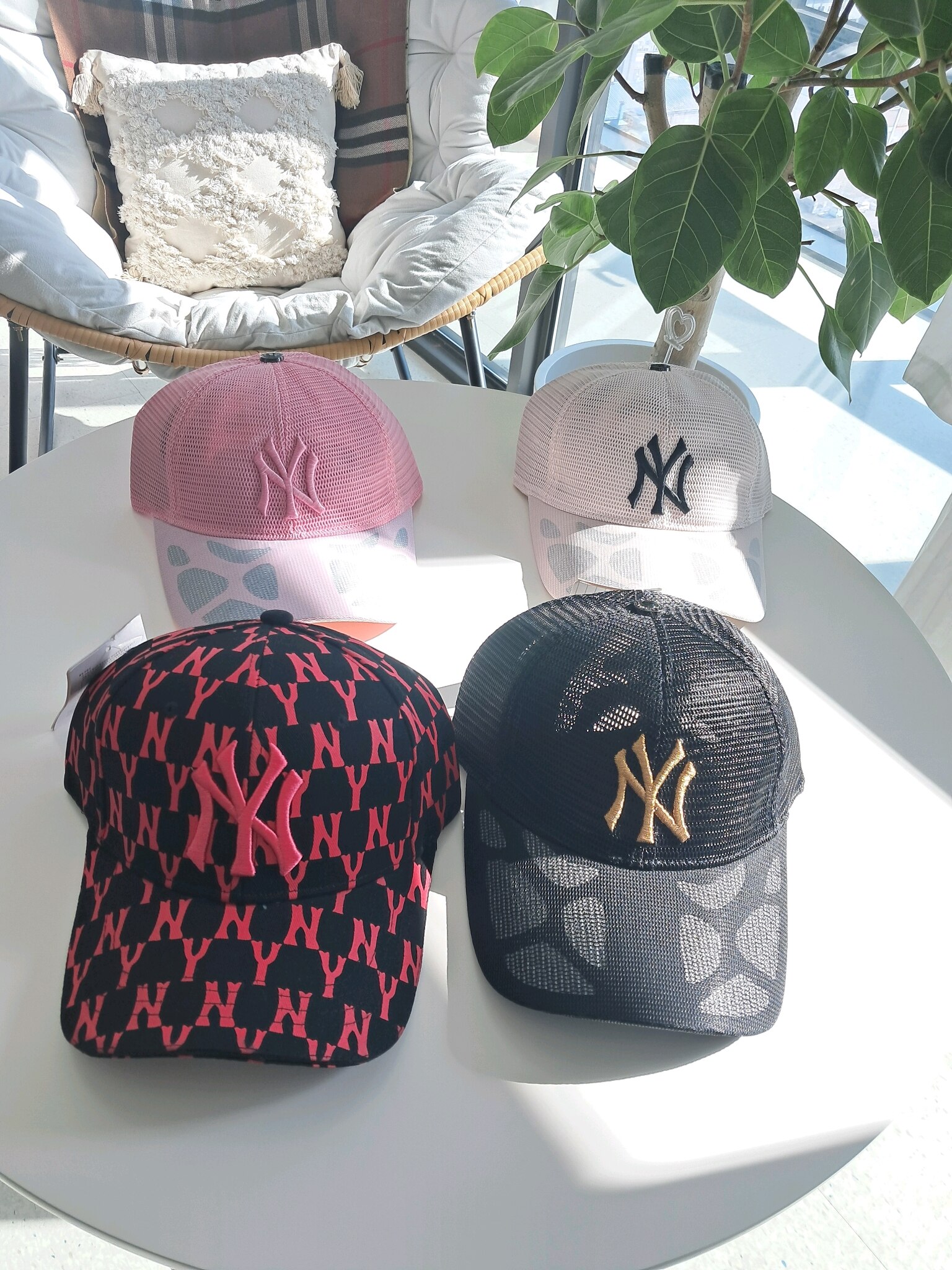 今天您 #TDCCP 了吗？

灭共的勇士千千万，勇敢的战友万万千。

每个人都在用自己的方式坚持和奋斗。

为了再给TDCCP增添一份活力
#韩国秀美生活馆 再送上惊喜活动! 💫💫💫


🧢...