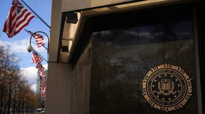 FBI破获拉斯维加斯非法生物实验室 疑与中国背景有关

美国拉斯维加斯大都会警察局与联邦调查局（FBI）证实，警方已在市区东北部一处民宅内，查获超过一千件疑似生物与危险物质样本，并确认该房产所有人，与...