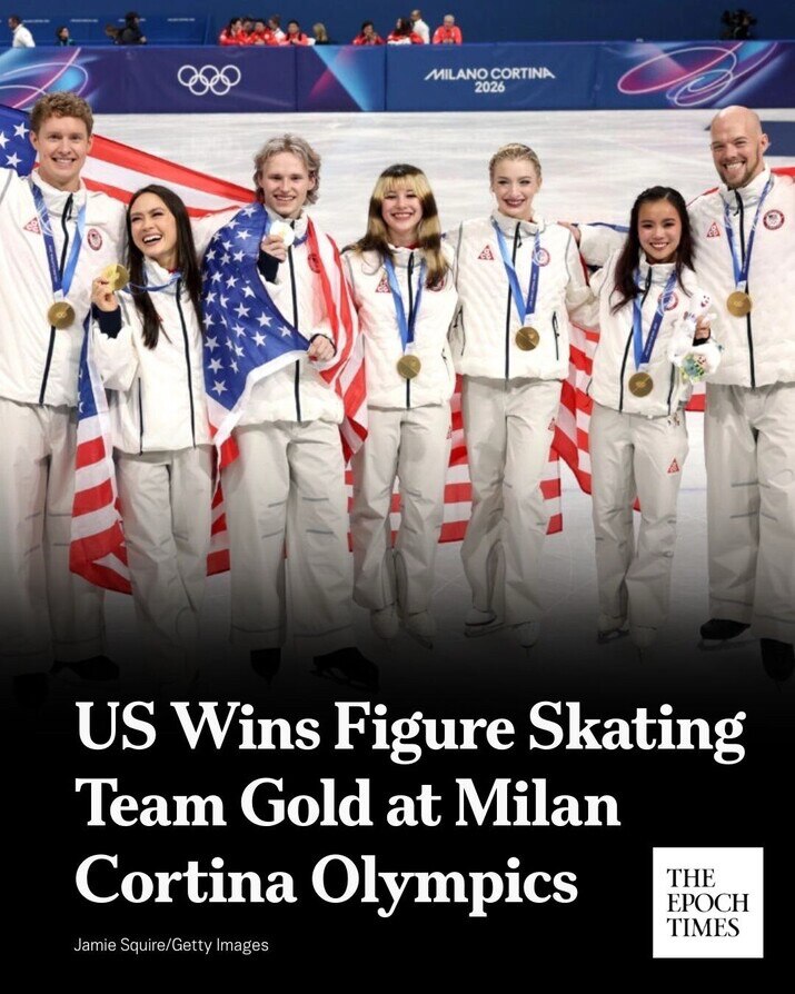 America’s 🇺🇸Skating Team ⛸️⛸️

The U.S. Figure Skating Team Win Gold At The Olympics 
They Stood a...