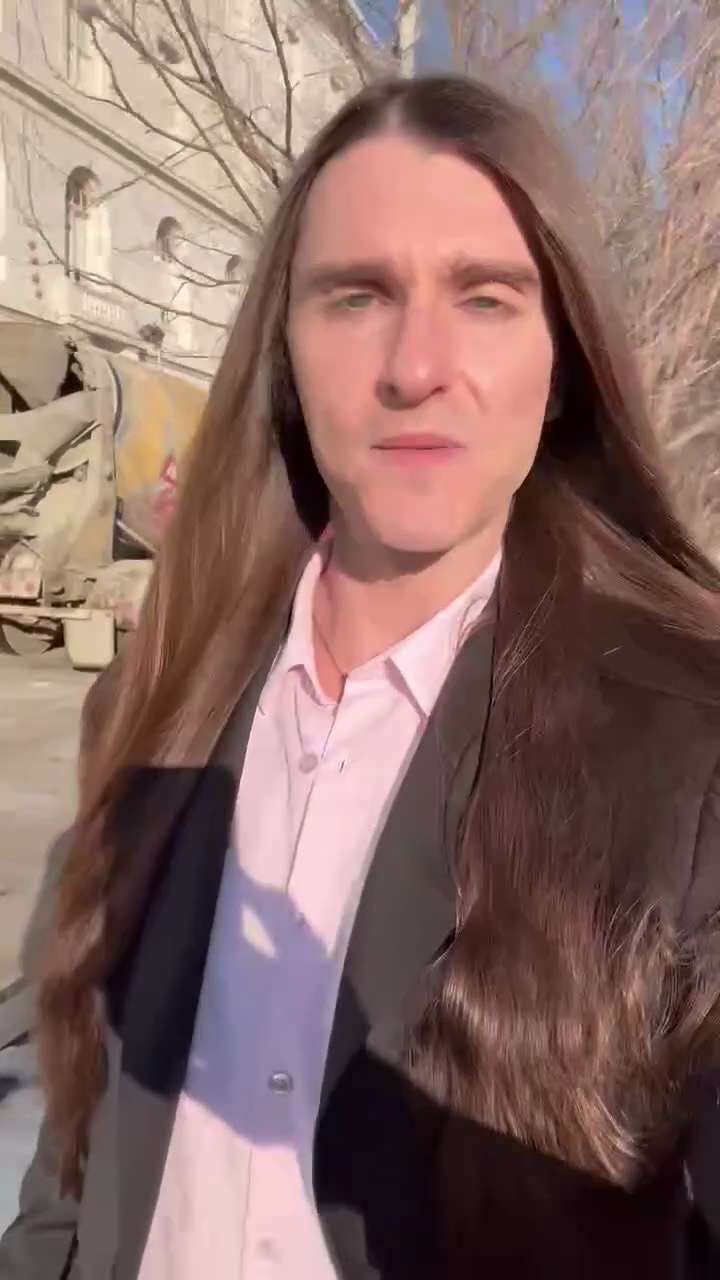 On Capitol Hill meeting with Members of Congress to talk about the SAVE America Act. 

83% of Americ...