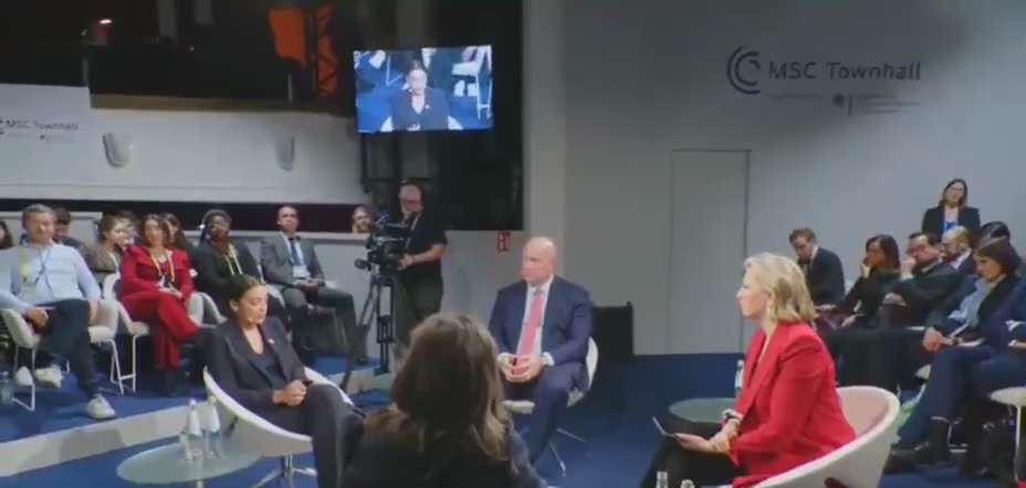 AOC goes to the Munich Defense Conference and embarrasses herself. 

This is brutal. 

https://citiz...