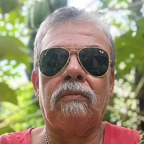 Visit @Papagaio_Capeto_ElDiablo_Since1961's profile on GETTR. View their posts, photos, videos, and connect with them on the social platform.