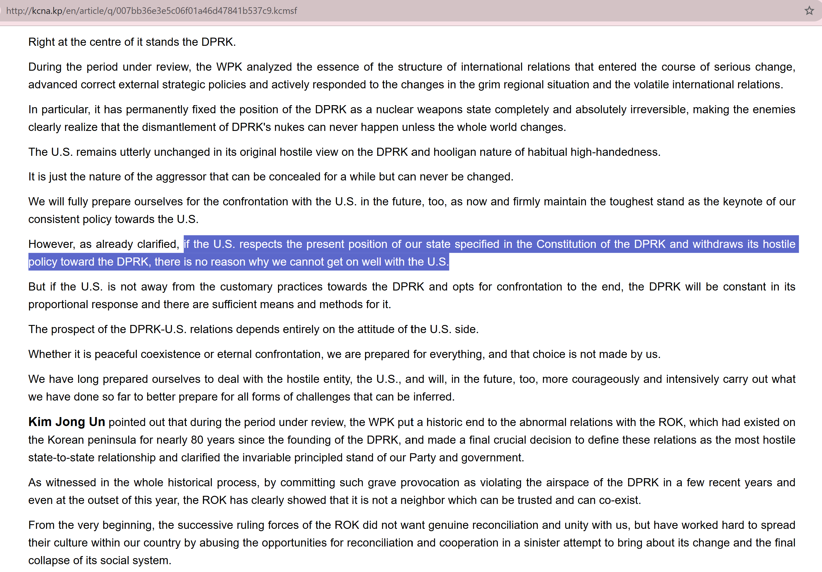 【美国之声——朝鲜“没有理由不能与美国好好相处”】2026年2月26日，朝鲜中央通讯社刊登了金正恩在朝鲜劳动党第九次代表大会上所作的报告。报告中称（图左）：

如果美国尊重我国宪法所规定的现状，并撤回...