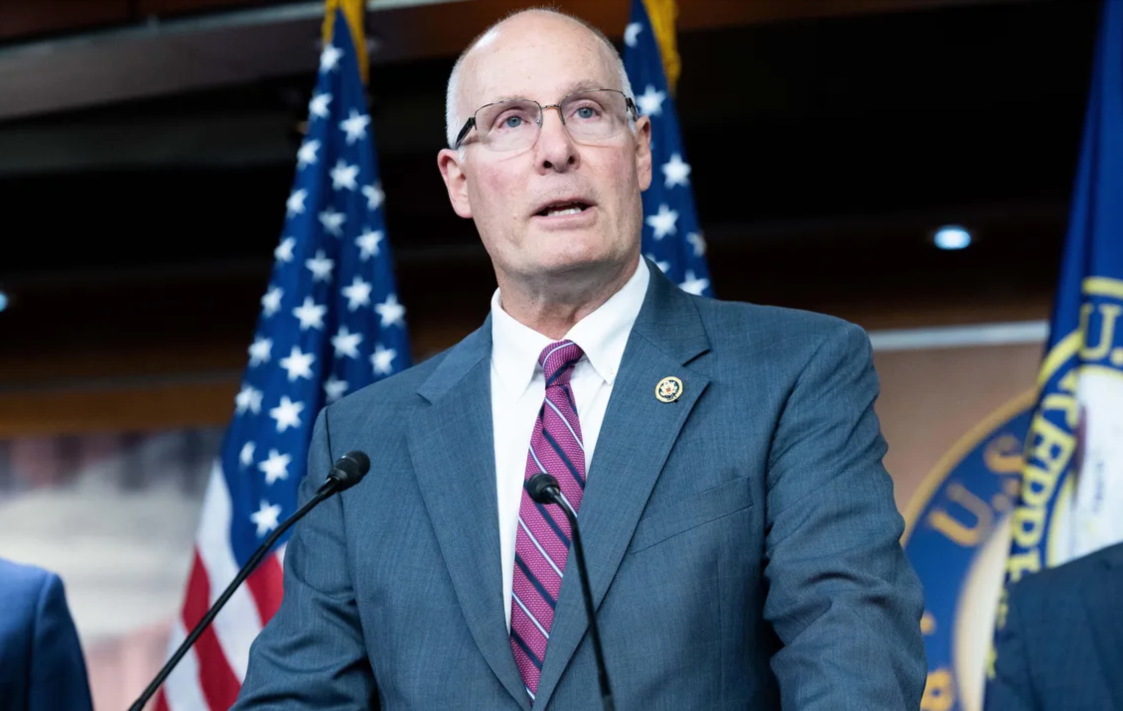 Select Committee on CCP Chairman John Moolenaar sent a letter Tuesday urging the National Science Fo...