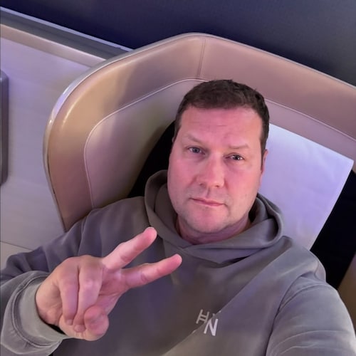 Entrepreneur 
🧠Trained Over 2000 Profitable