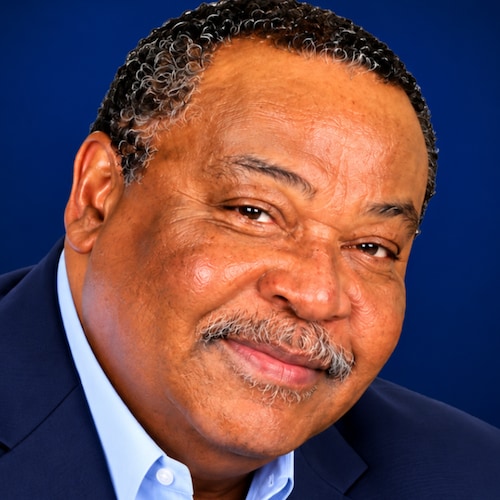 Co-Host of the Bob Jones Show, Tues, 8AM (CST), Corpus Christi, TX; Comments on Politics, Religion, & Economics 
LIVE: ...
