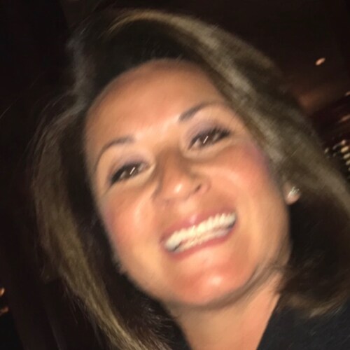 Wife, mother, grandmother, daughter, sister, lover of Christ, America, ProLife, Constitutional Conservative, amateur pho...