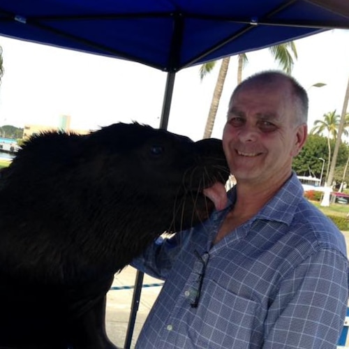 Married, Pro --&gt; Constitution, Country, Free Speech, 2nd Amendment.   Against --&gt; Killing babies, Taxes, Career Po...