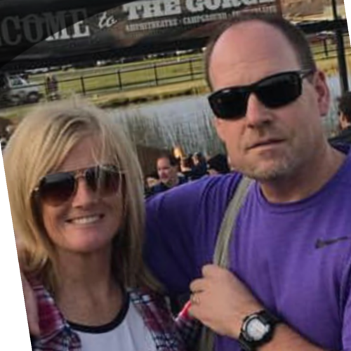 Married. Work for King County. 2 beautiful daughters , and a conservative!🇺🇸🇺🇸