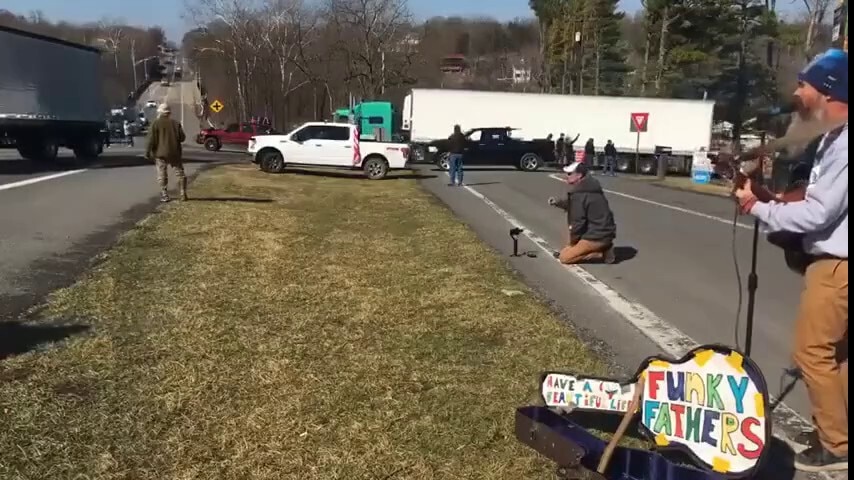 People's Convoy Update: March 19❤️

The convoy continues to mix it up today, smaller convoys going in various directions, some circling the swamp, some heading into the swamp. Yesterday, a convoy swung by Fauci's house and left him a copy of The Real Anthony Fauci.🤣

Armchair truckers: find all live stream channels here: supportfreedom.net

➡️DONATE: thepeoplesconvoy.org

➡️ACTION: send message to your rep to rescind Emergency Powers. Call them DAILY! https://childrenshealthdefense.org/child-health-to...

➡️JOIN! Get to Hagerstown, or plan a convoy to your state capital. If not now, when? Power to the People!🇺🇸🚗🚙🏎️🚐🚛🏍️🚚 

#ThePeoplesConvoy #Truckers #Bikers #1776 #TruckersforFreedom #FreedomConvoy #Veterans #TruckersConvoy #EndEmergencyPowers @brian_brase