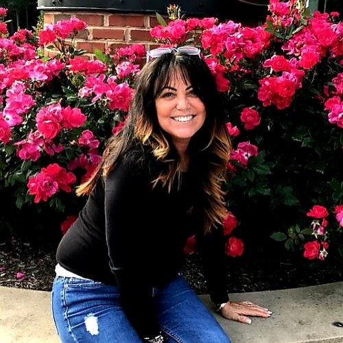 Investigator/Forensic specialist with a history in the UAP phenomenon. Author and TV personality and conference speaker.