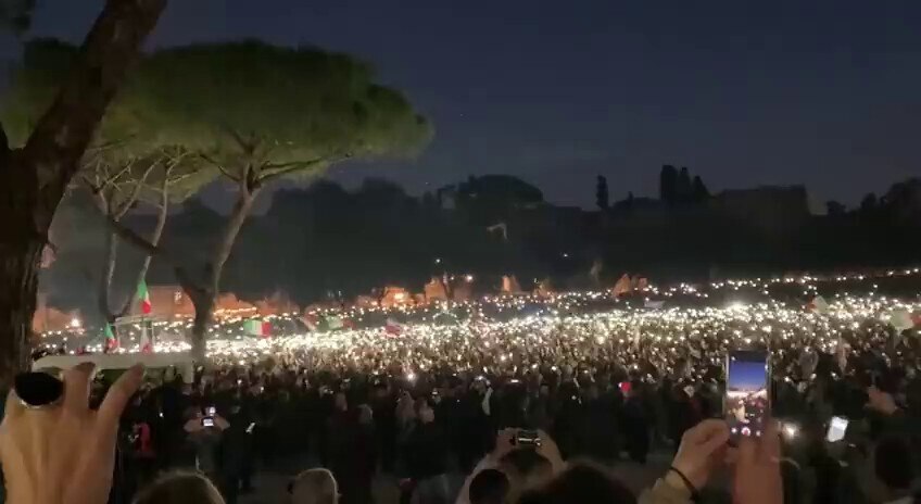 These anti-mandate protests are happening all over the world and the media is completely ignoring th...