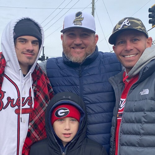 US Army vet small business owner and entrepreneur full-time husband & father of two sons, I love my World Champion ATL Braves;  GO DAWGS!