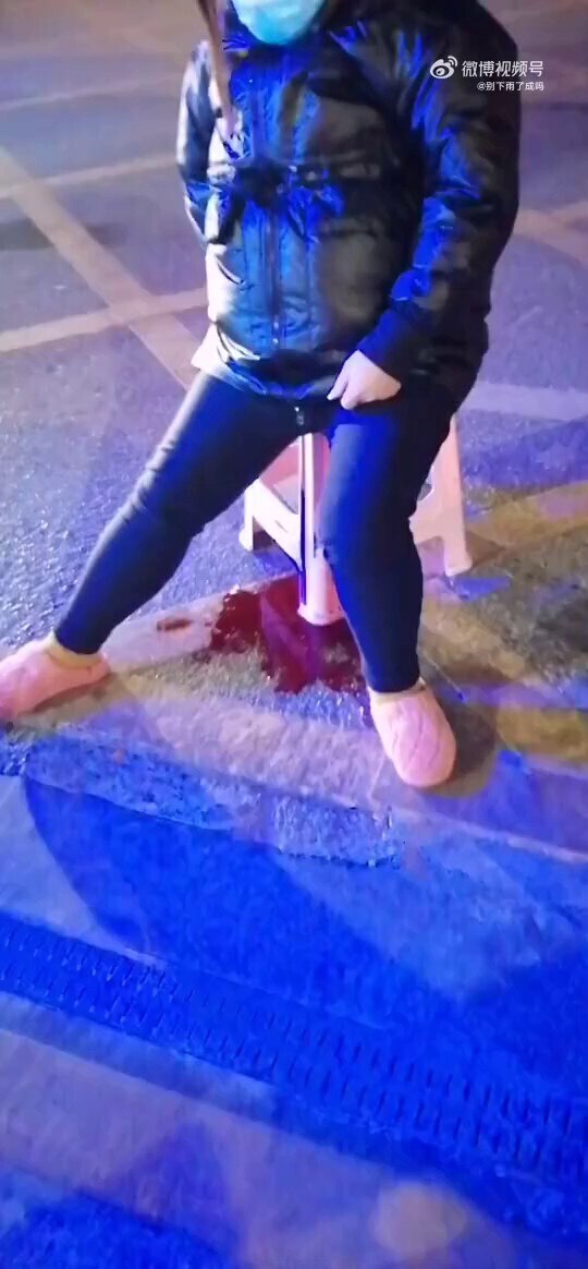 CCP就是西安人民的恶梦！
1月1日一孕妇去高新医院就诊的遭到了拒绝，导致大出血并流产。