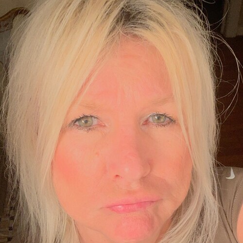 Keeping my booty tight is hard work -feeiding my craving for design, tech, current events and of course fitness makes it...