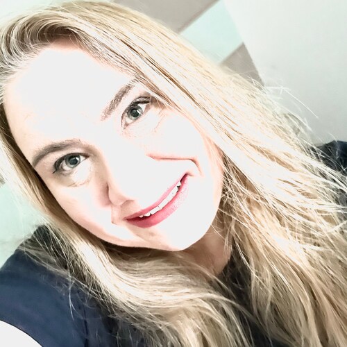 Advocate of truth, honesty & freedom of speech. Egalitarian, individualist & free thinker.