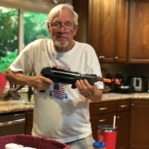 Married with many children, grandchildren and great grandchildren.
