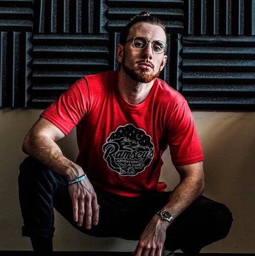 just music.
📍GB, HTX, ATX, LA, CHI