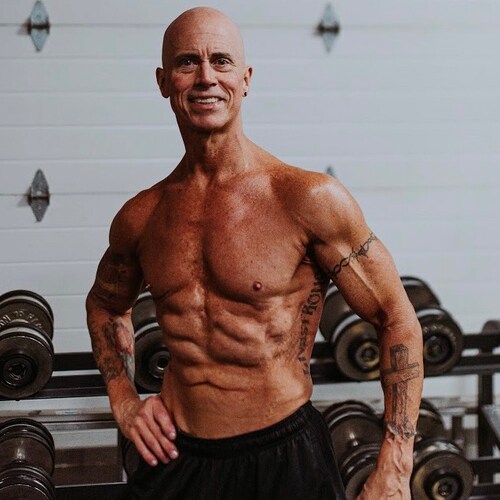 🙏🏻 Christ follower
💪🏻 NCSF-CPT
🥦 PN1 Nutrition Coach
🍎 NCSF-Sports Nutritionist
🥑 Clean Health Fitness Perfomance...