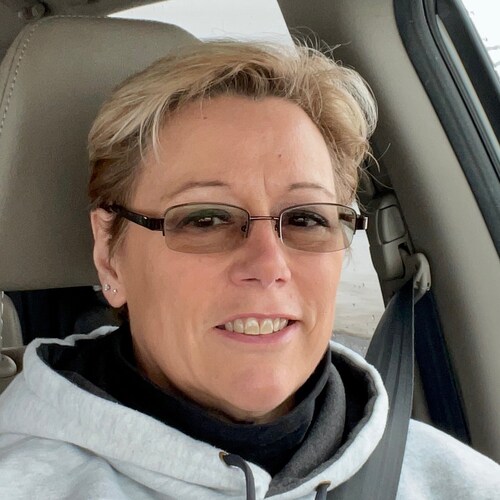 Just your average gal, trying to survive in this screwed up world!