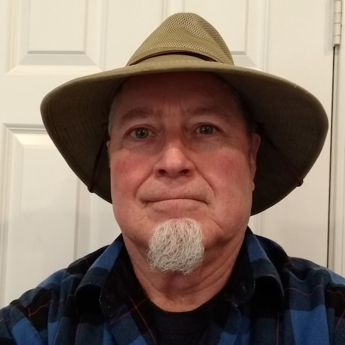 🇺🇲  conservative independent who seeks the truth.  one's character is most important.