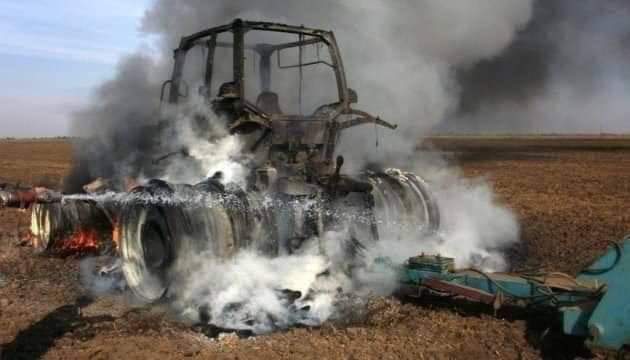 🇺🇦🇺🇦🇺🇦🇺🇦🇺🇦❤️🇺🇦🇺🇦🇺🇦🇺🇦🇺🇦
In southern #Ukraine, farmers are dying from mines planted by the invaders. 
#freeukraine ,#stoprussianaggression #standwithukraine #putinisawarcriminal 

