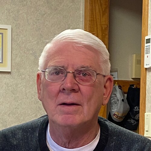 retired Christian, married, wonderful grandchildren, veteran
that loves our country.