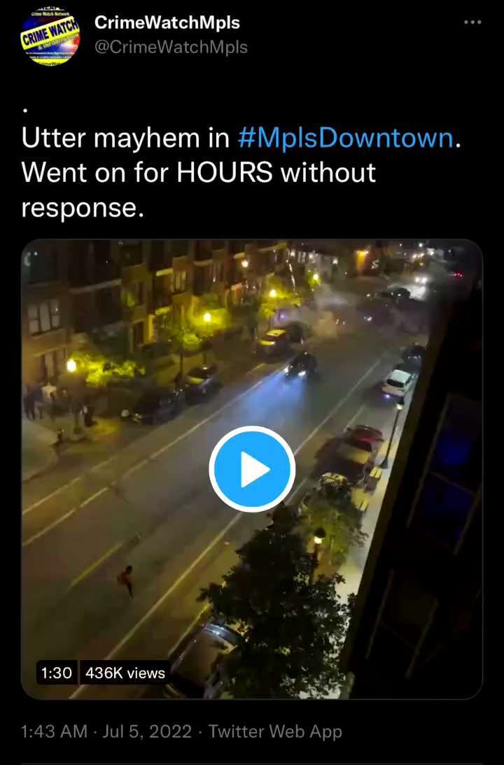Utter mayhem in Minneapolis 

(via @JOEBOTxyz 🐦)