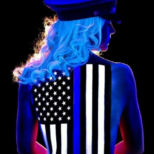 🇺🇸🖤💙🖤🇺🇸