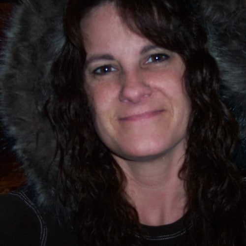 Proud member of the DAR, Mom of two amazing adult children. Annoying wife. Patriot🇺🇸💖