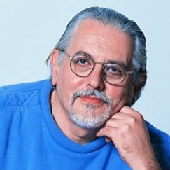 Escritor, Novel Writer, Former Creative Director