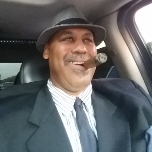 mature pro-L.E.O multiethnic Cons Rep Ind libertarian leaning taxpayer soon to be leaving r.i.n.o GOP for Independent affiliation due to fukery of the leftys
