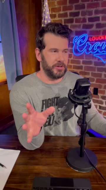 2 STRIKES: YOUTUBE LAUNCHES ATTACK ON CROWDER! 

Tune in right now, only on Rumble & Mug Club. rumbl...
