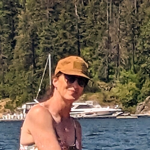 Small business owner, Duck alum & former NCAA athlete. #savewomensports #Idaho #easternwa #politicalrefugee