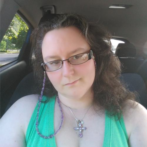 #SAHMof2 #devotedwife #dreamerofdreams 
#loverofbooks #crocheter #gamer #muselesswriter #findingmyfaith #redpilled2020 #walkaway
#lgbfjb #blessed #poyb #912