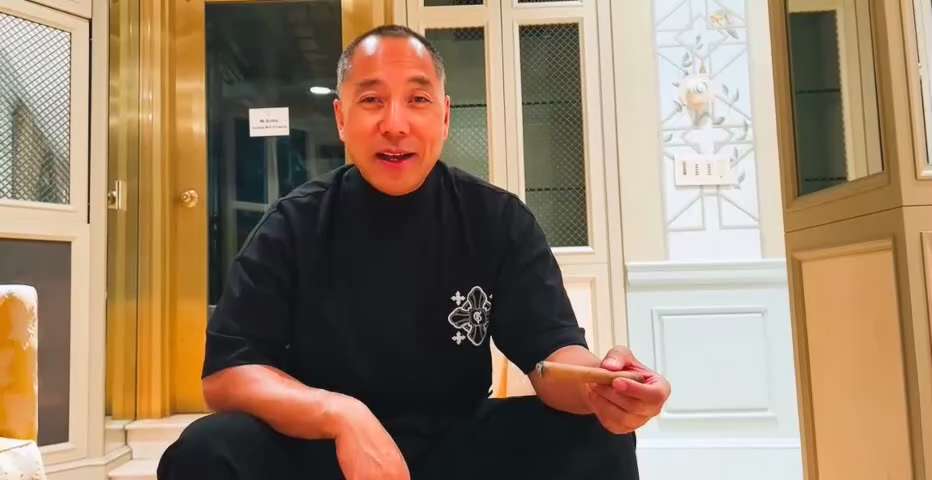 20220929文贵先生GETTR²：向战友们汇报…..七哥又抽雪茄了……. 哈梅内伊心脏手术失败…48小时内可能就会公布死亡信息
I am reporting to our fellow fight...