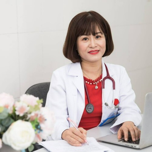 TS. BS Nguyễn Thị Thúy Hằng là một chuyên gia y khoa hàng đầu với chuyên môn chính trong lĩnh vực Nội tiết - Đái tháo đư...