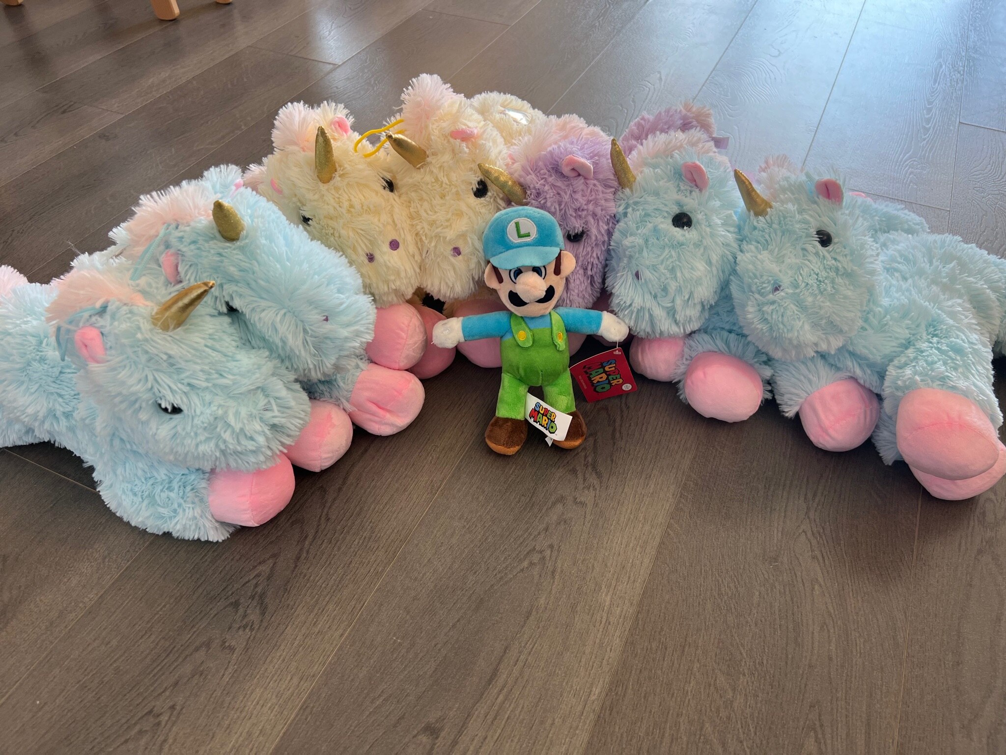 I got 7 unicorns from one #clawmachine !!!