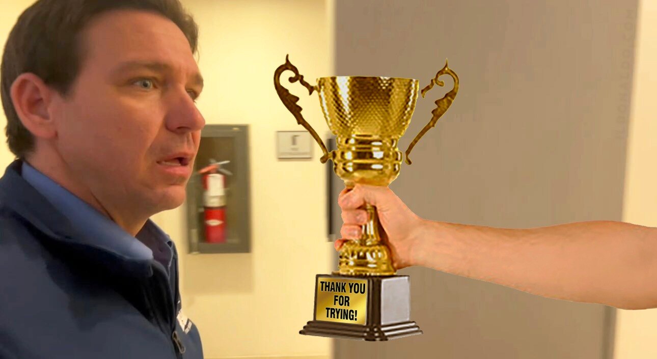 WHO DID THIS??🤣🤣🤣
