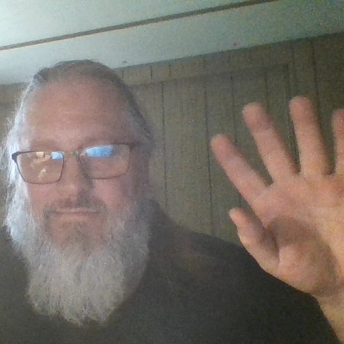 God fearing Jesus Loving Patriotic American Trying to Live the dream in communist Michigan,USA.No DM's,American1st.Save the childern,chat me up on my posts, TY.
