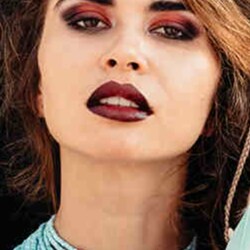 Hi, I am lora wilsone, I have been working as a product manager at sagacia jewelry for more than five years.