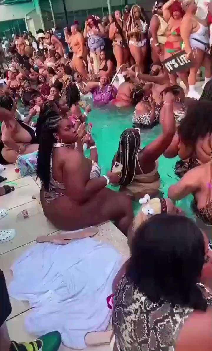 HOLY MOTHER OF GOD!!!!🙈