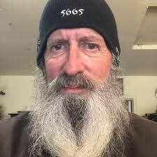 Visit axelvasa932's profile on GETTR. View their posts, photos, videos, and connect with them on the social platform.