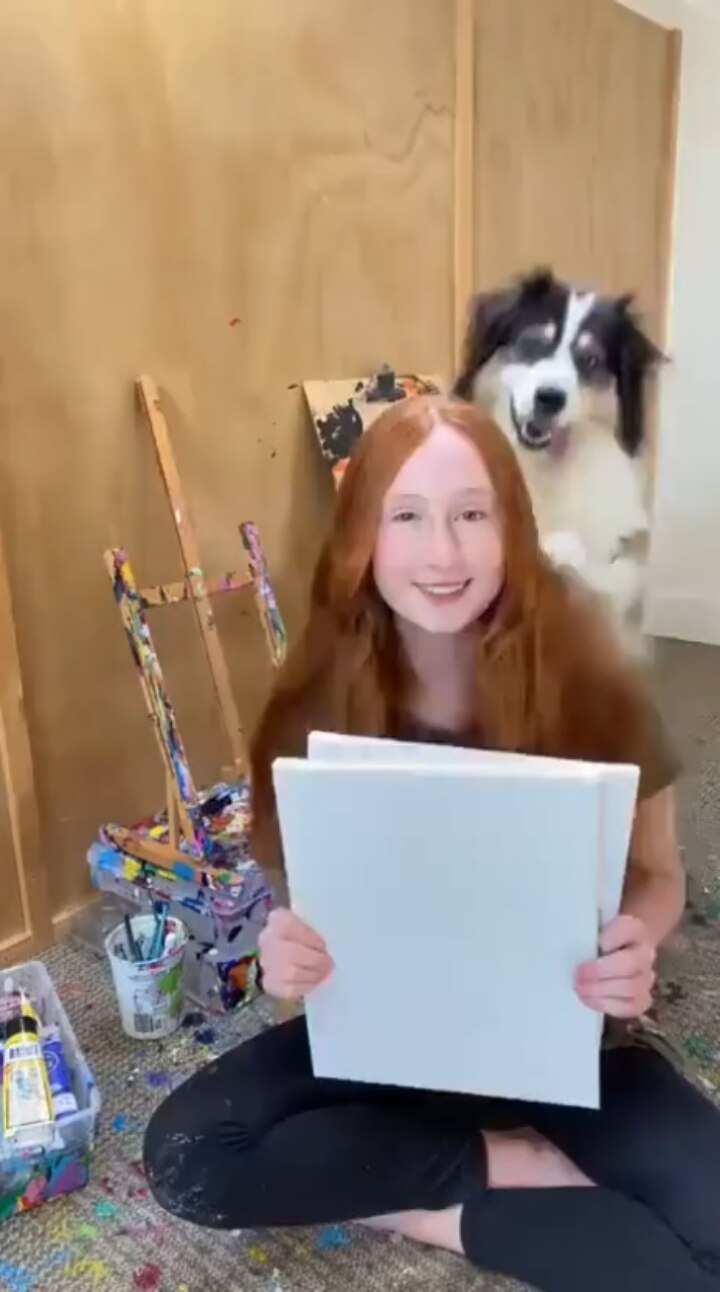 What complicity...incredible doggie ❤️