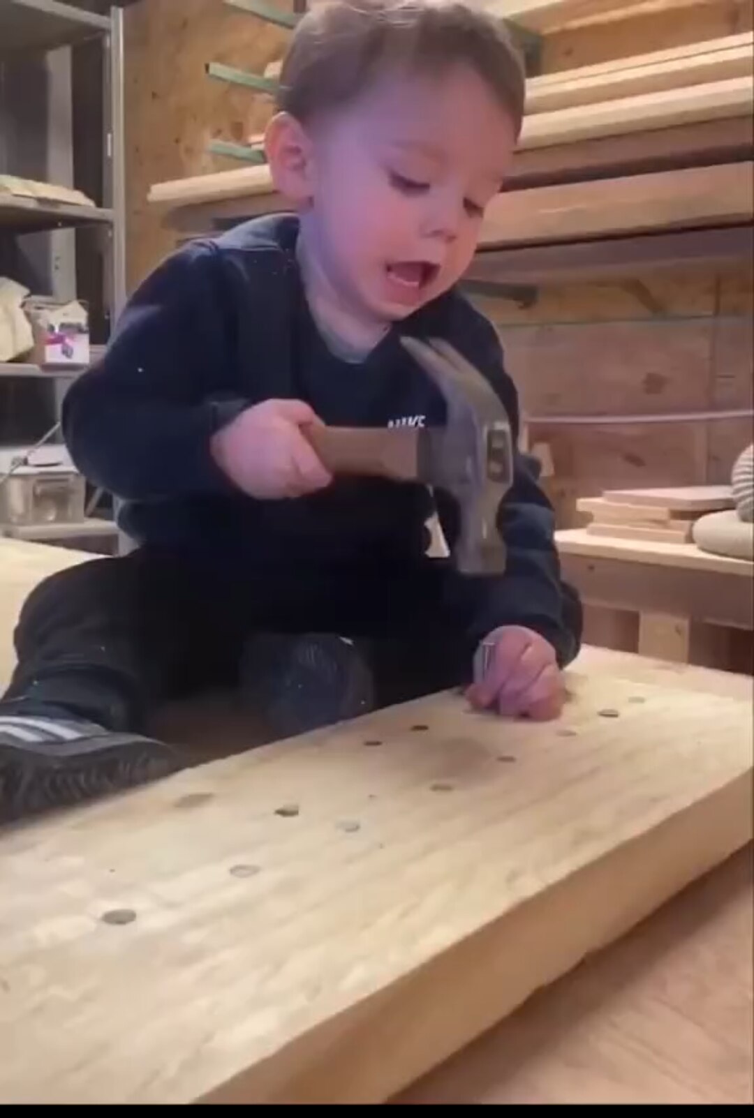 😍Awesome 🔨
What natural talent and what power 💪🤩什麼天賦，什麼力量💪🤩
#kid #power
