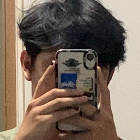 Male, 30 years old from United Kingdom, a fan of cryptocurrency and gambling