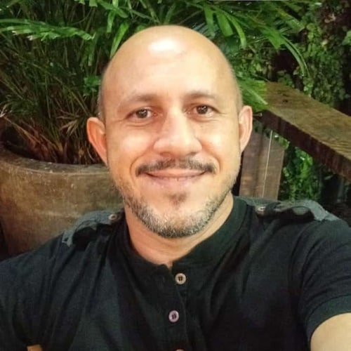 Visit renatolobato's profile on GETTR. View their posts, photos, videos, and connect with them on the social platform.