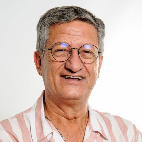 Visit EDSONAGNELLO's profile on GETTR. View their posts, photos, videos, and connect with them on the social platform.