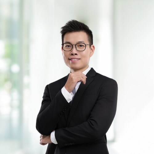 Edward Đặng (Đặng Hoàng Minh Thành) sinh năm 1987 tại Hà Nội và hiện đang đảm nhiệm vai trò CEO tại Đá Gà Trực Tiếp 999