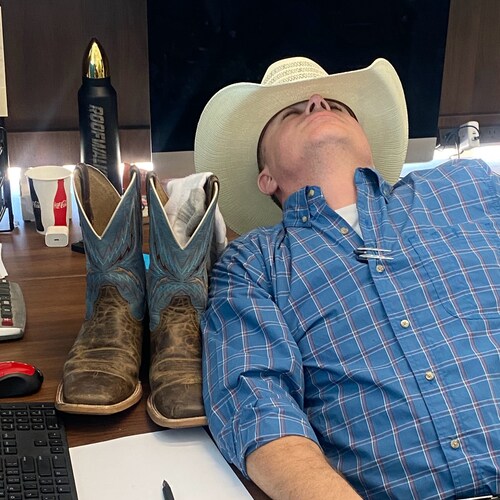 Ford commercial fleet sales 

Scott@fordtruckpro.com

And some roofing shenanigans